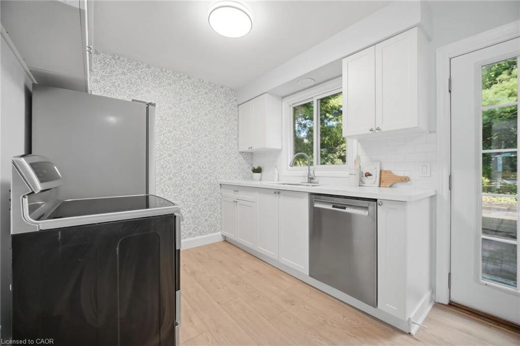 188 Edward Street Property Photo 12