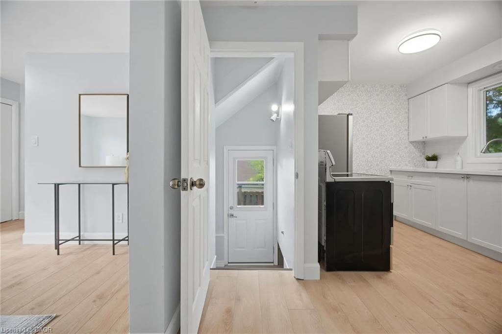 188 Edward Street Property Photo 22