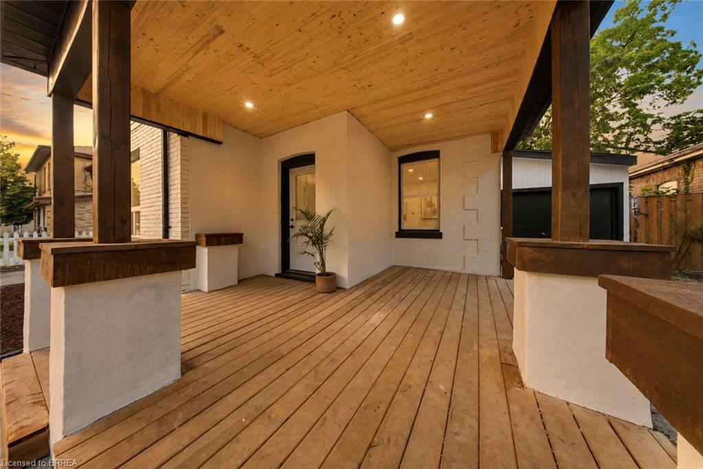 42 Peel Street Property Photo 4