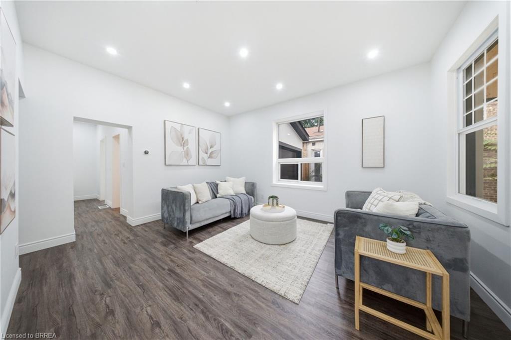 42 Peel Street Property Photo 10