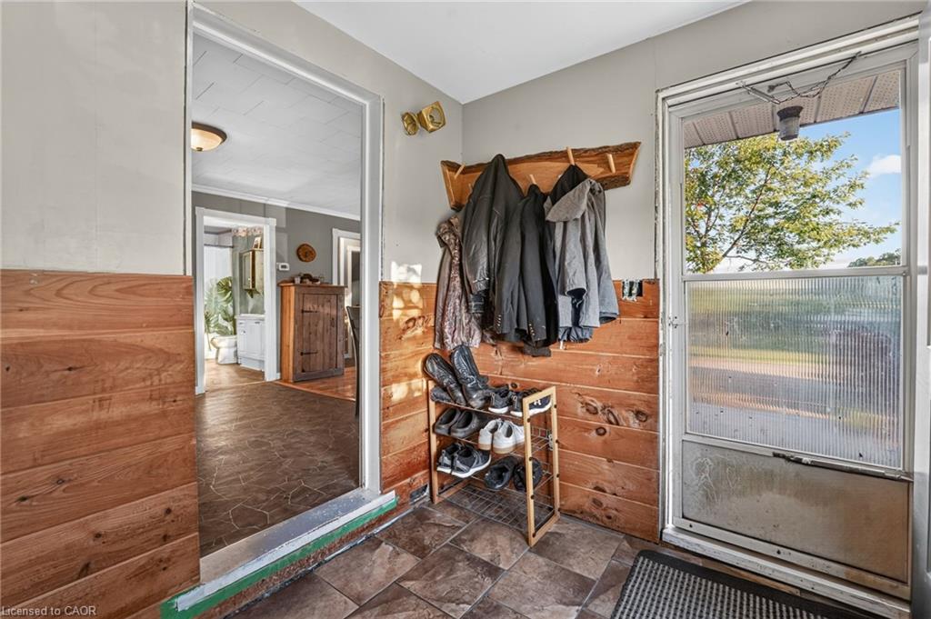 3702 Campden Road Property Photo 4