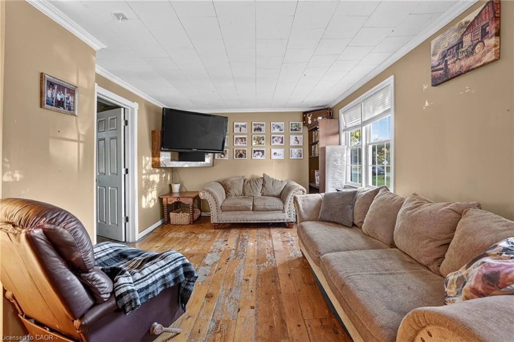 3702 Campden Road Property Photo 7