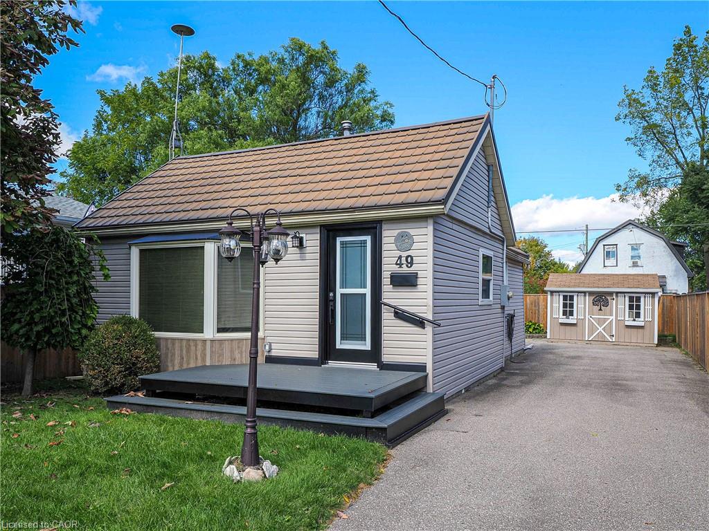 49 Brown Street Property Photo 2