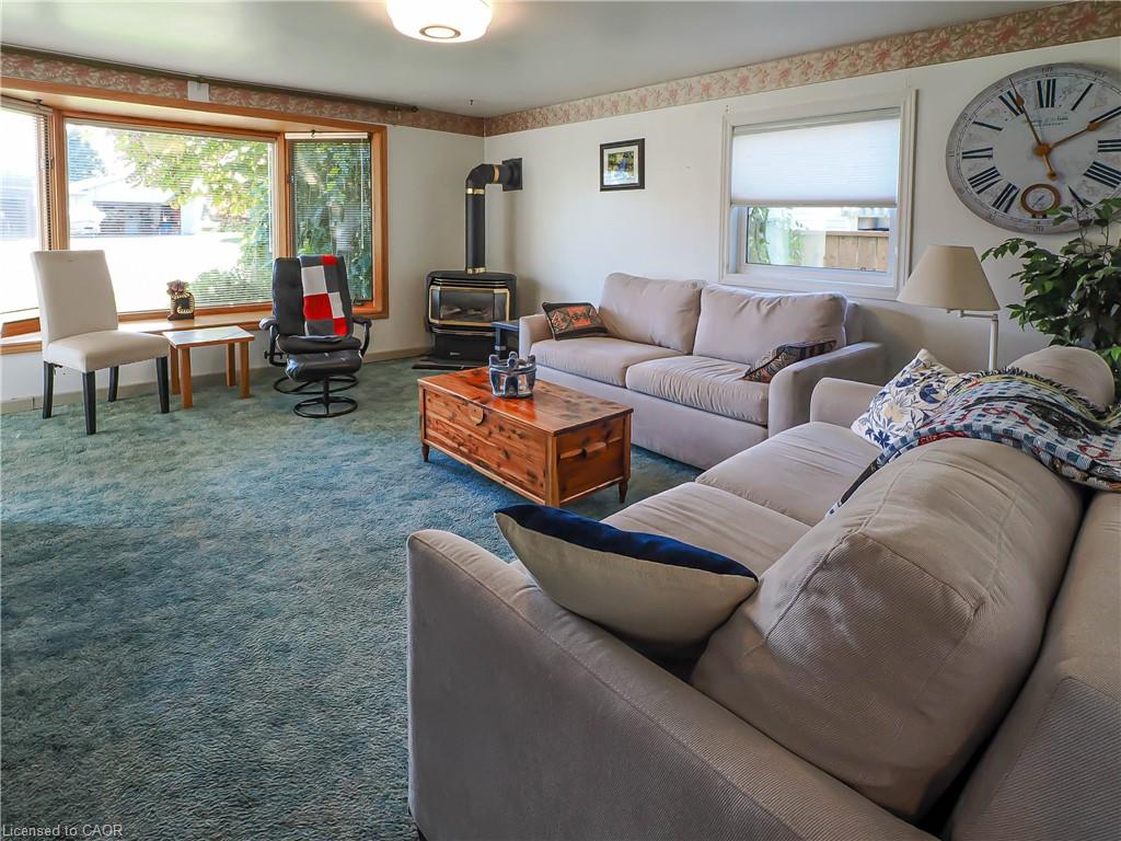 49 Brown Street Property Photo 8