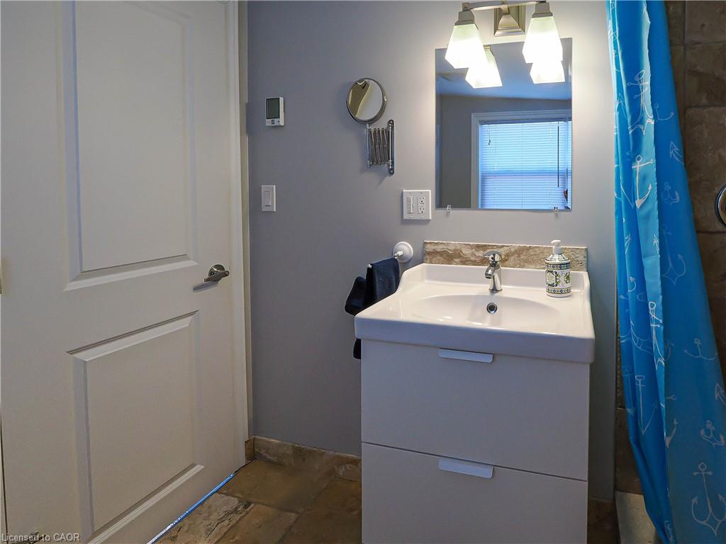 49 Brown Street Property Photo 13