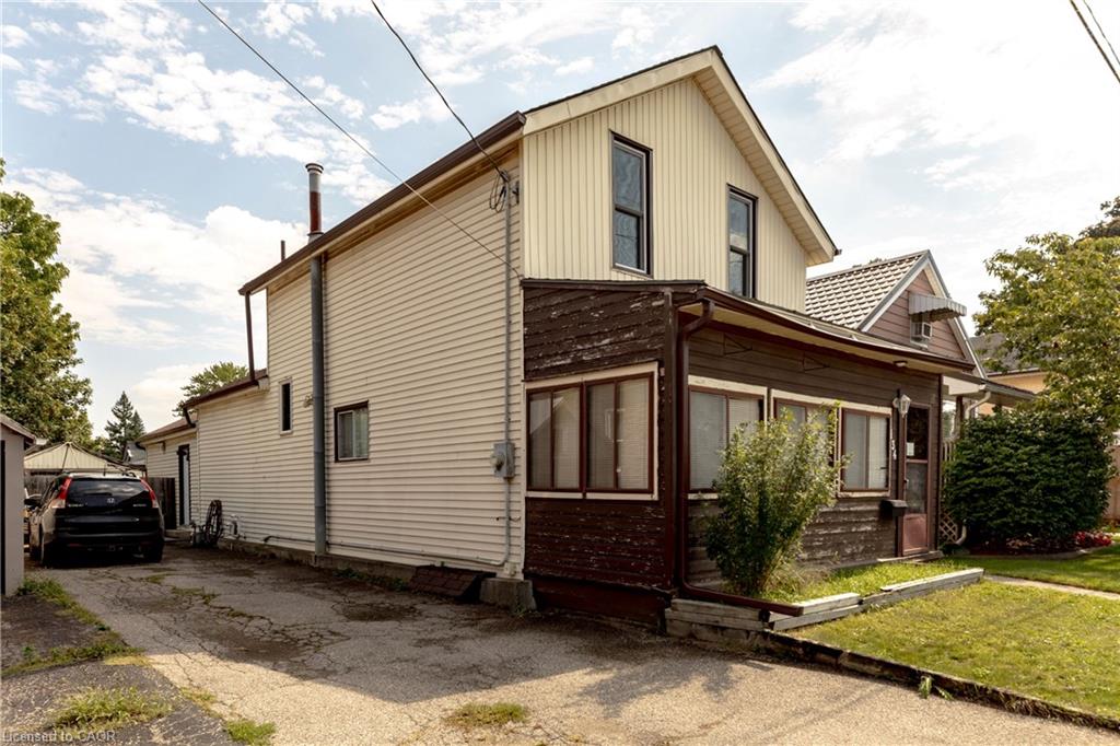 134 Catharine Avenue Property Photo 3