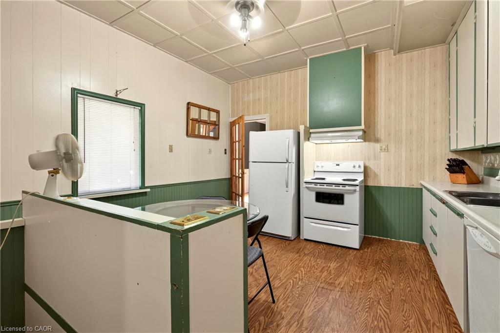 134 Catharine Avenue Property Photo 13
