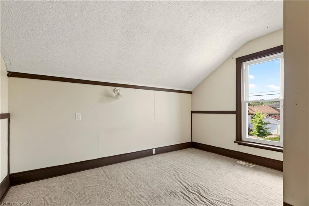 134 Catharine Avenue Property Photo 24