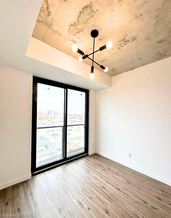 813-7 Erie Avenue Property Photo 19