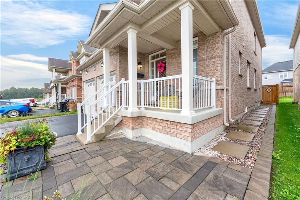484 Greenwood Drive Property Photo 4