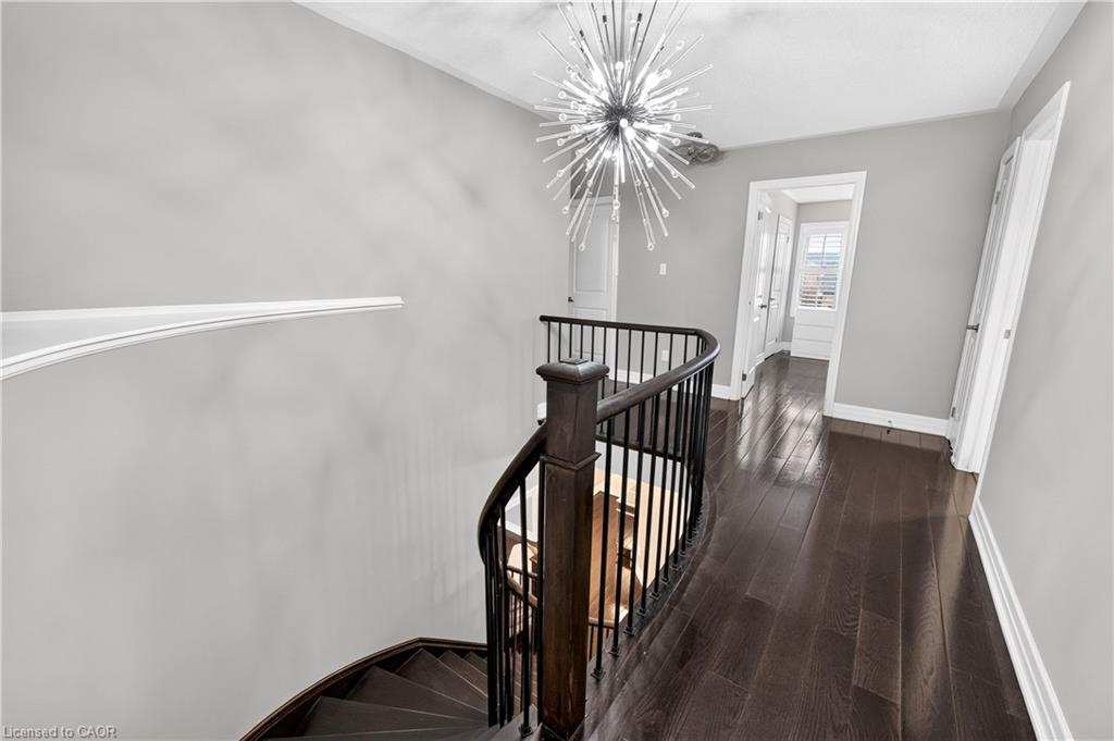 484 Greenwood Drive Property Photo 23