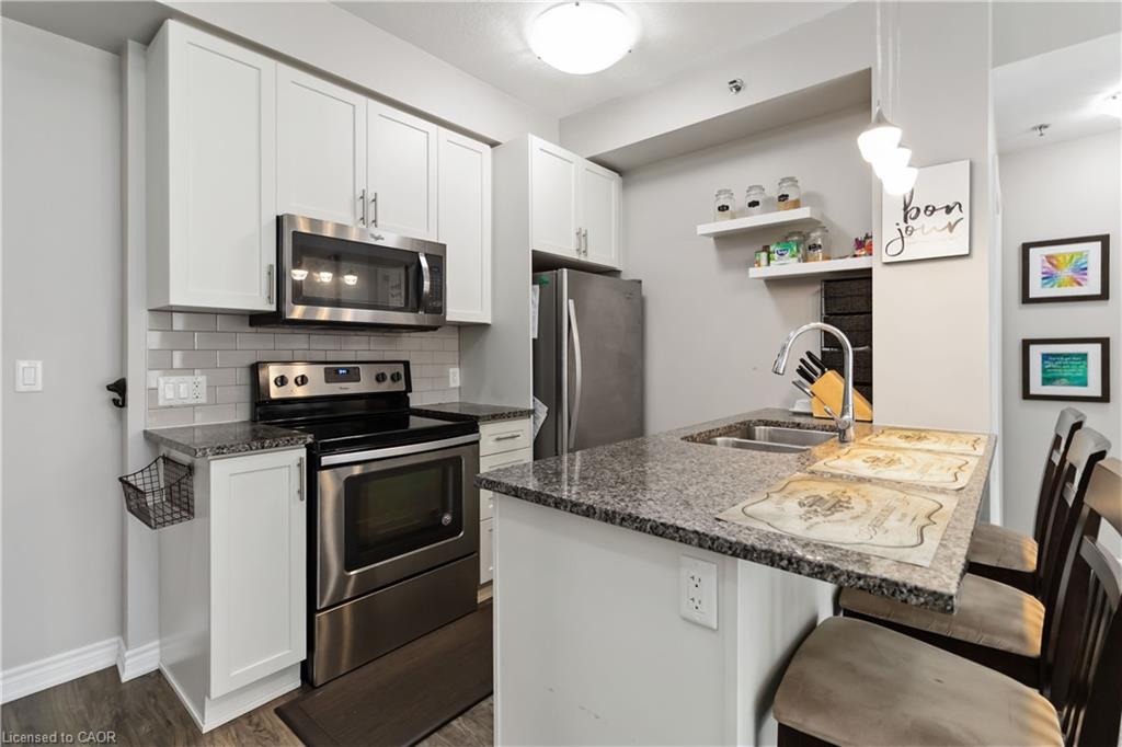 301-2490 Old Bronte Road Property Photo 15
