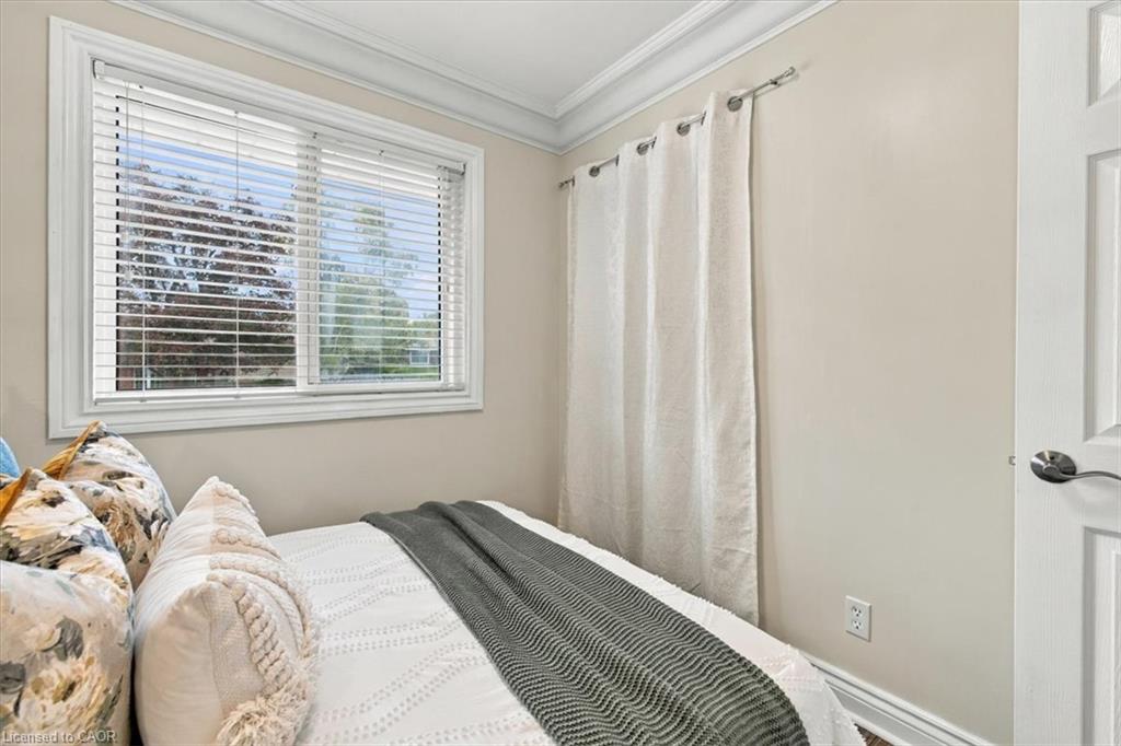 340 Duncombe Drive Property Photo 25