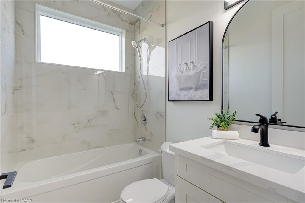 102 Clayton Street Property Photo 16
