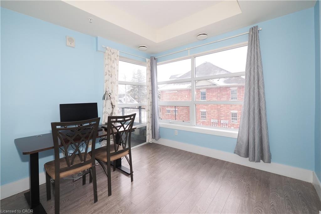 206-155 St. Leger Street Property Photo 25
