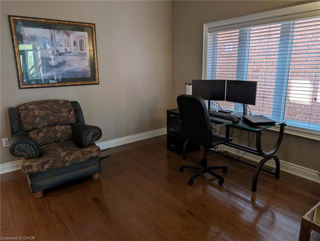 365 Valridge Drive Property Photo 8