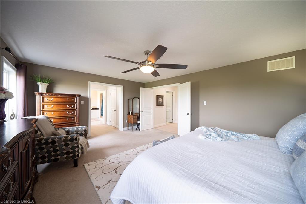 10 Bisset Avenue Property Photo 26