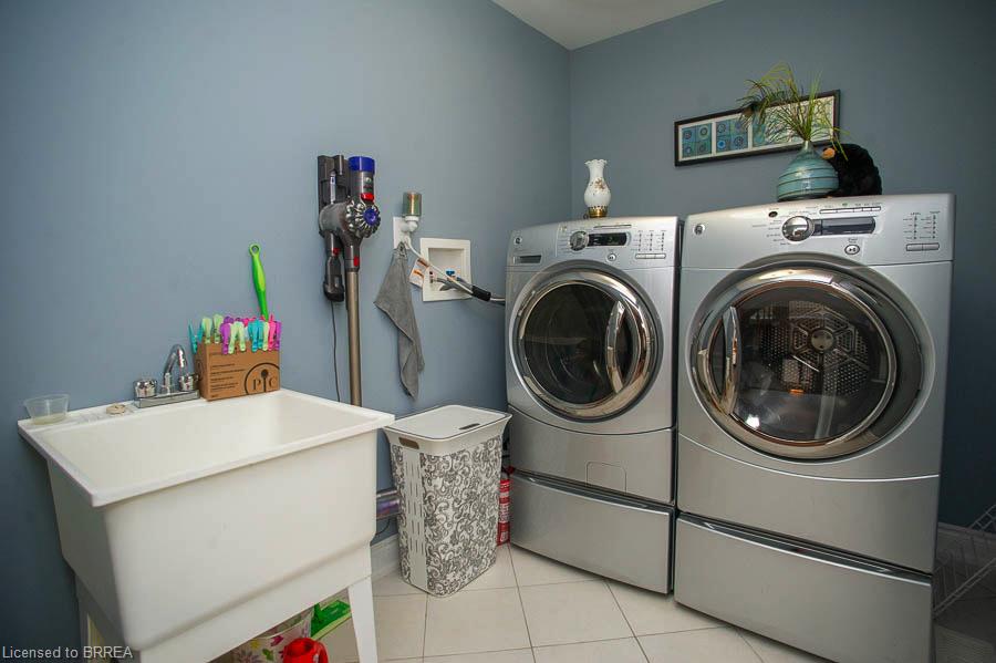 10 Bisset Avenue Property Photo 33
