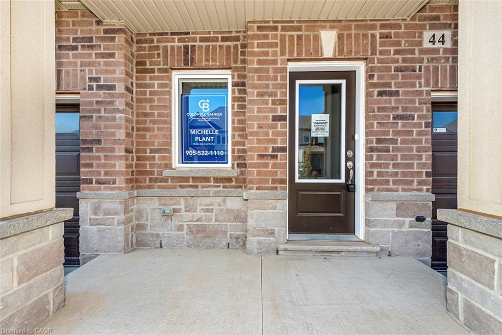 44-205 Thames Way Property Photo 2