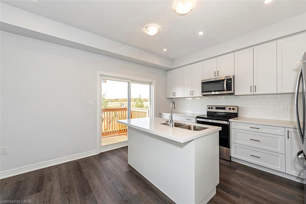44-205 Thames Way Property Photo 6