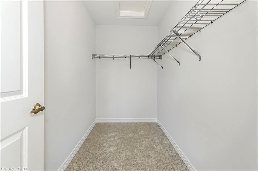 44-205 Thames Way Property Photo 11