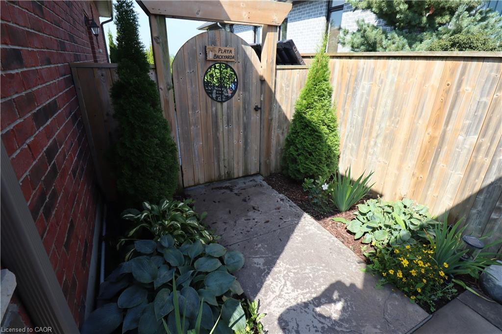 42 Graydon Drive Property Photo 38