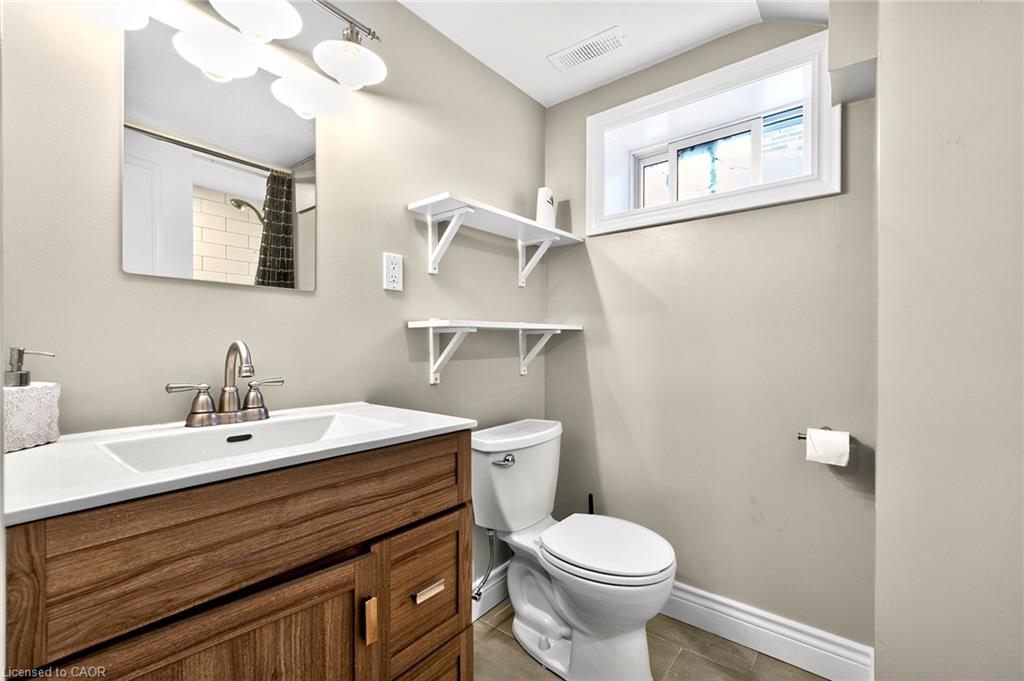 312 East 45th Street Property Photo 13