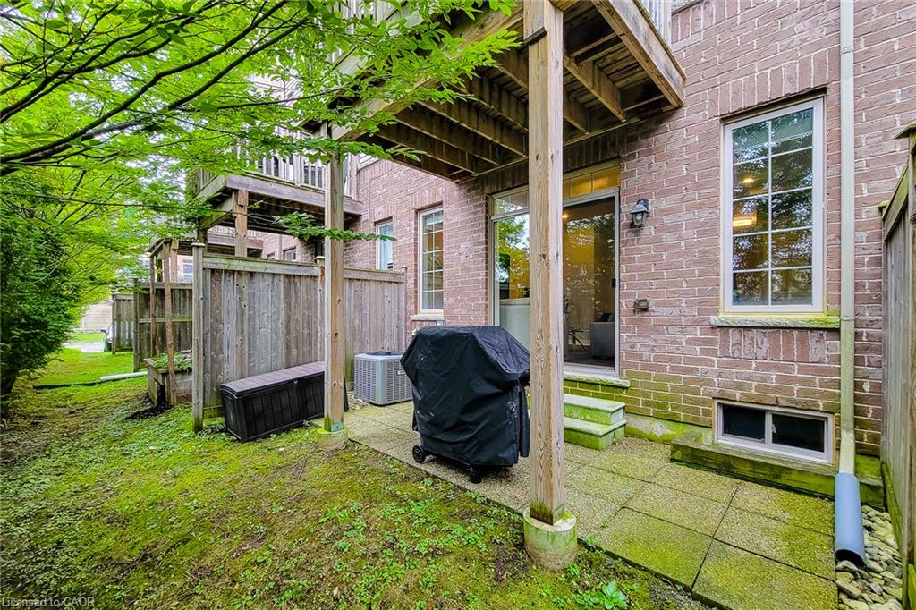 16-257 Parkside Drive Property Photo 4