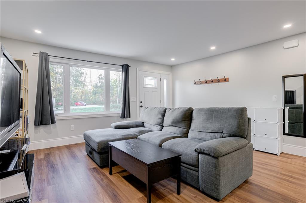 8 Mountsberg Road Property Photo 6