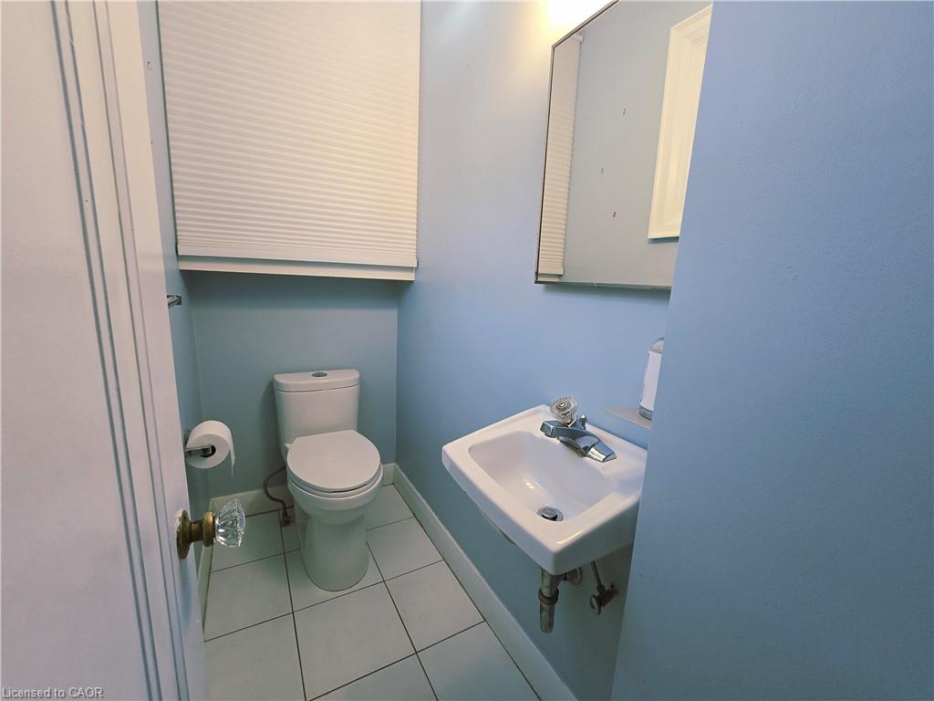 2047 James Street Property Photo 11