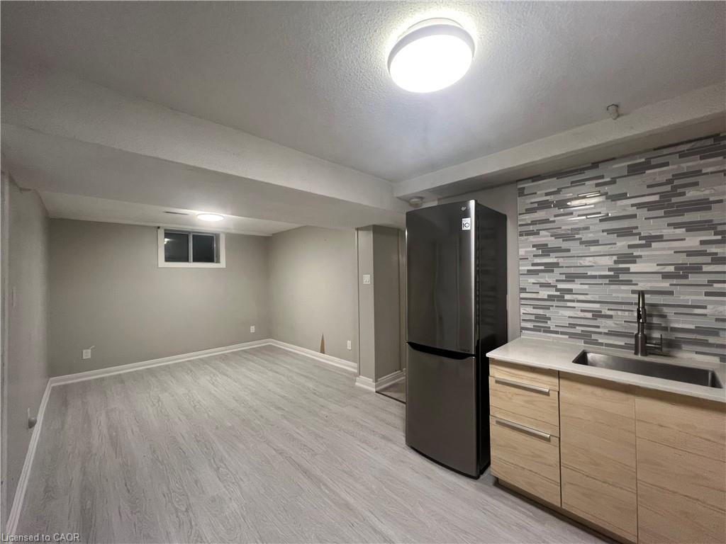 5002 Willowood Drive Property Photo 1