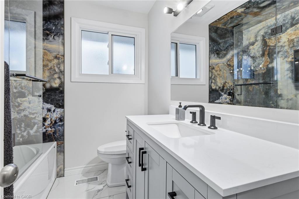 27 Blenheim Drive Property Photo 16