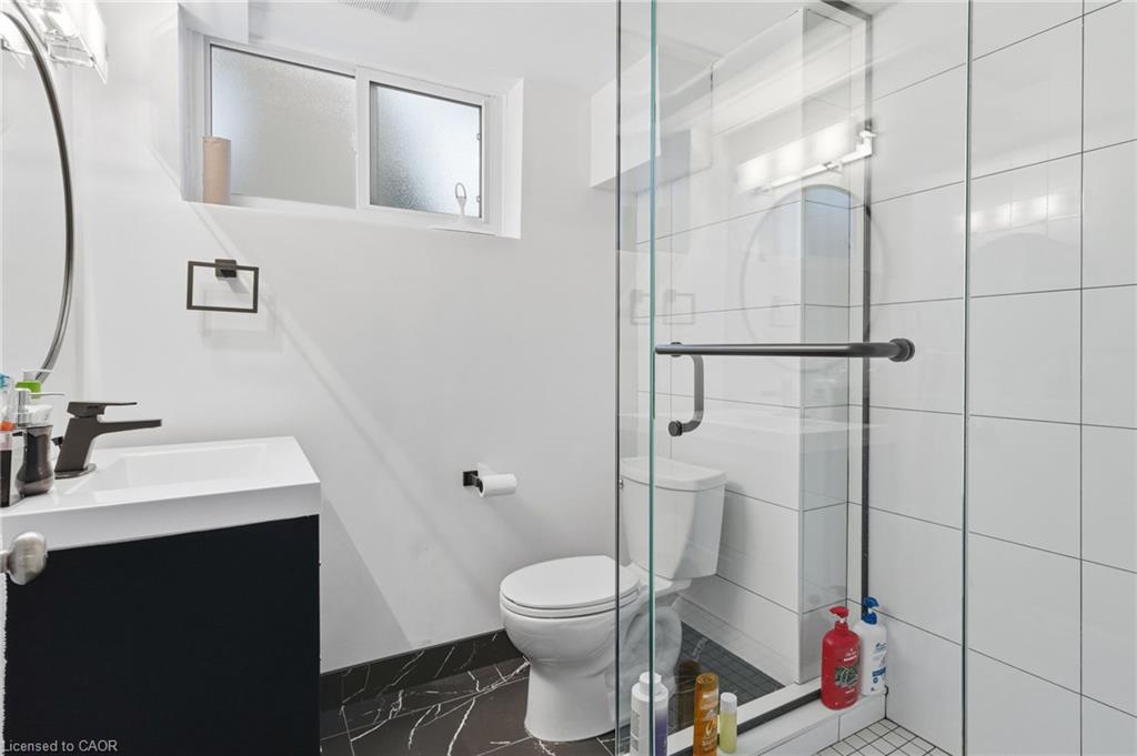 27 Blenheim Drive Property Photo 30