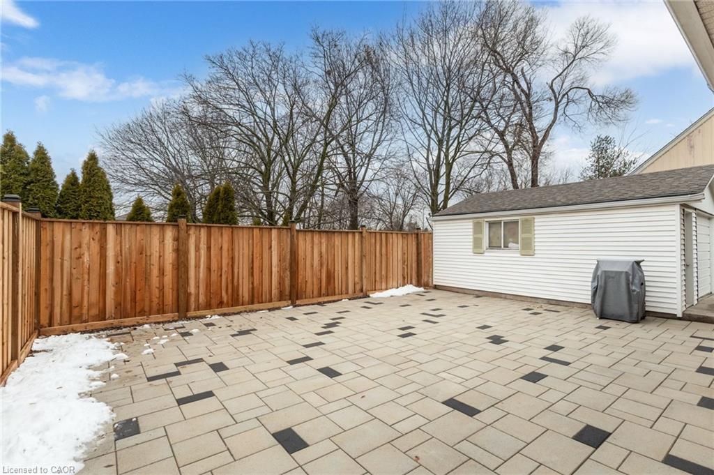 27 Blenheim Drive Property Photo 40