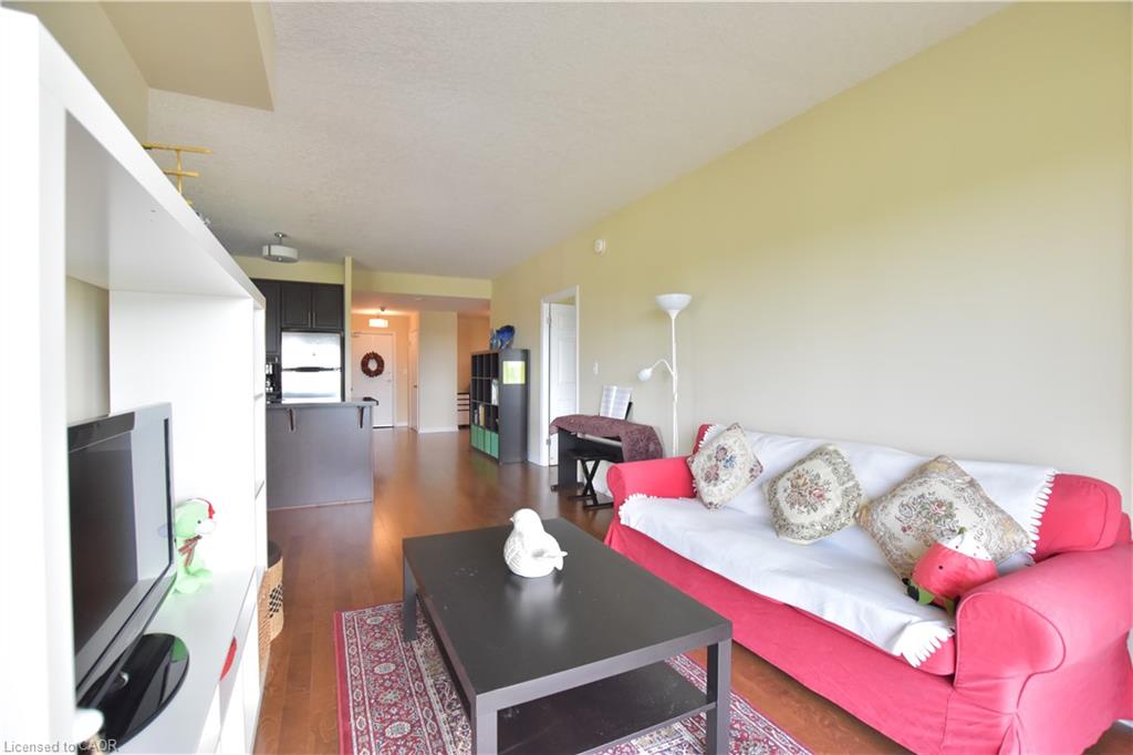 805-170 Water Street N Property Photo 14