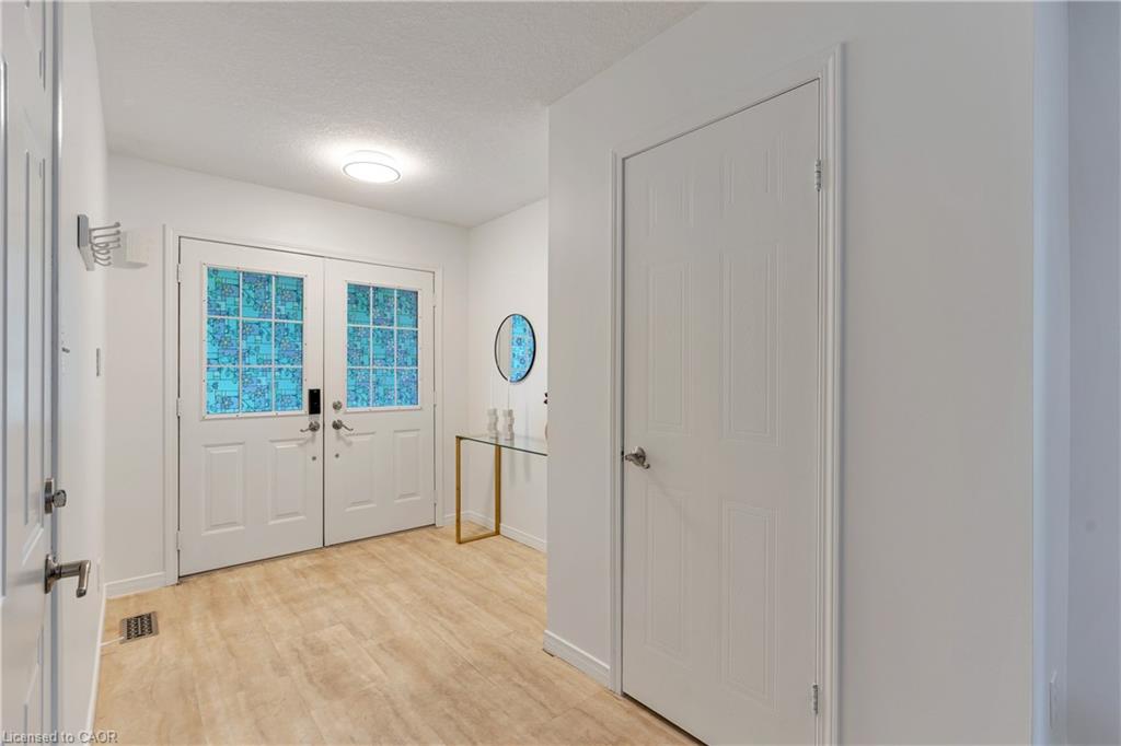 756 Karlsfeld Road Property Photo 4