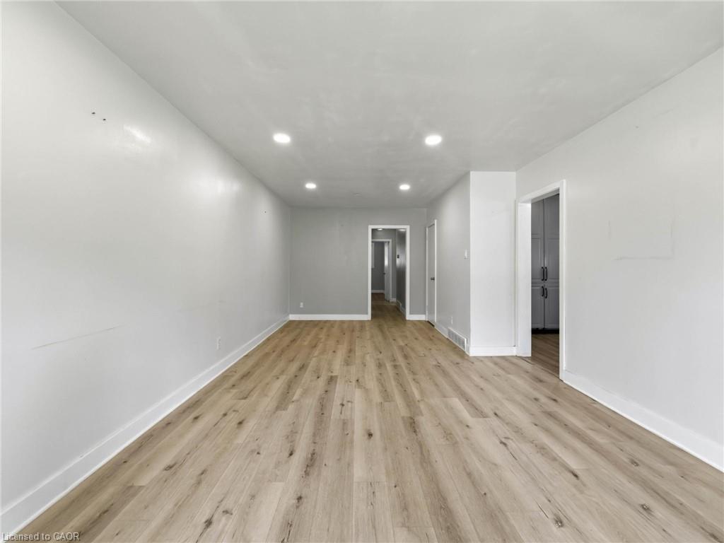 220 Cairn Street Property Photo 13