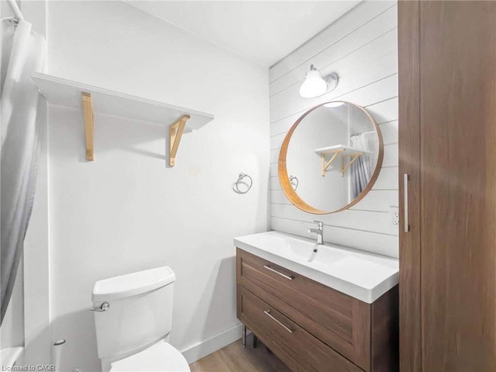 220 Cairn Street Property Photo 24