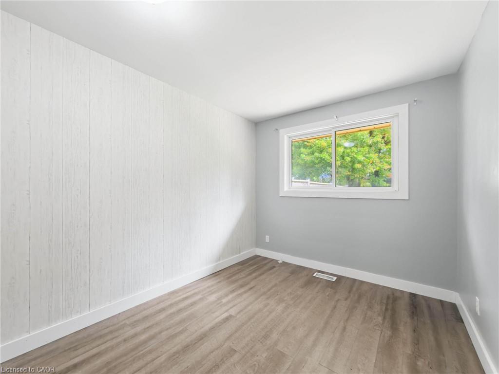 220 Cairn Street Property Photo 30