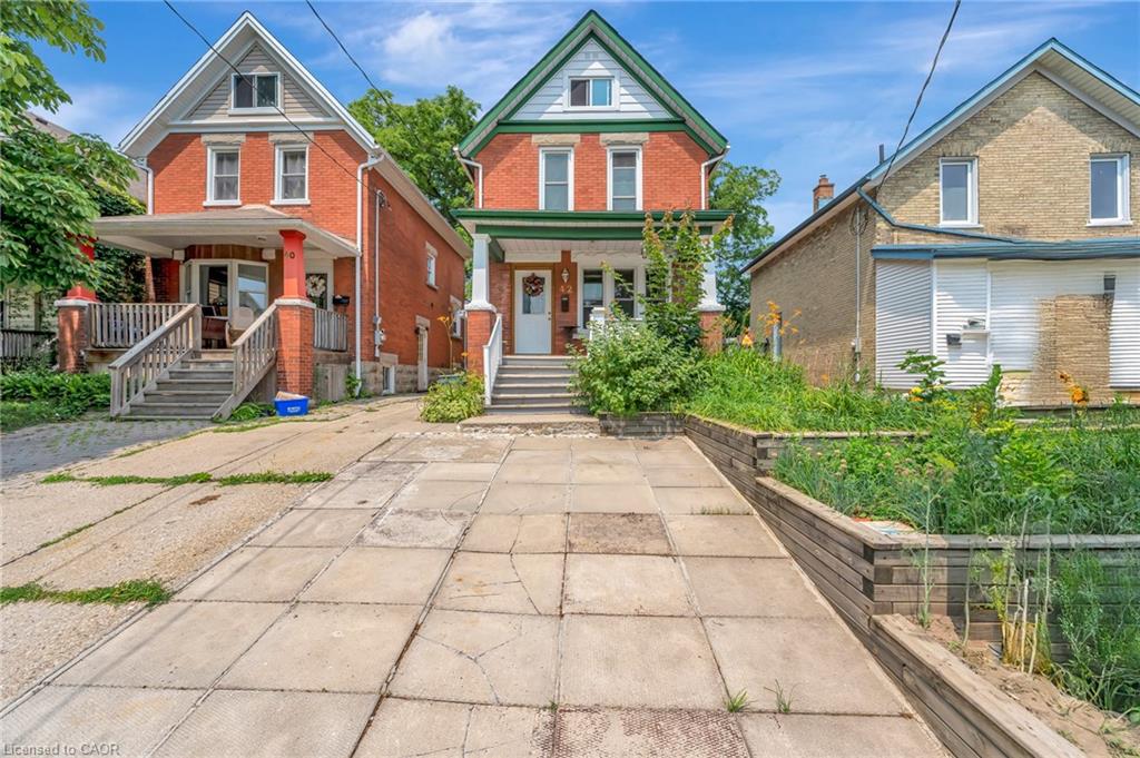 42 Shanley Street Property Photo 2
