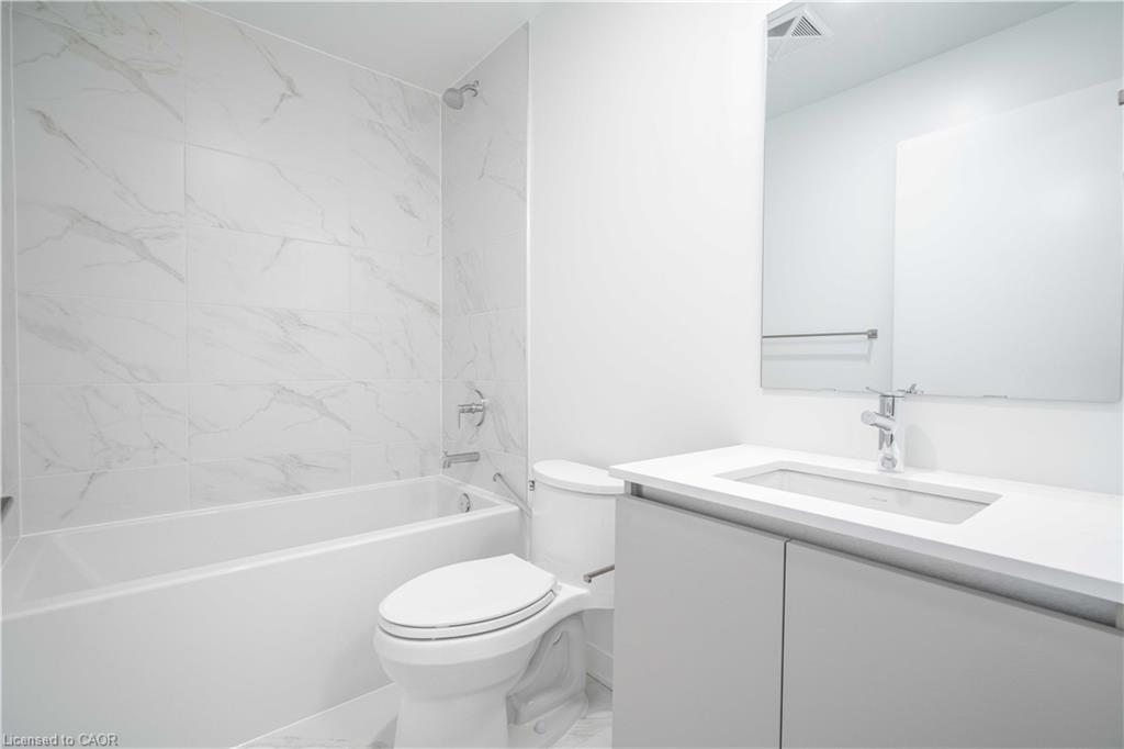 437-395 Dundas Street Property Photo 11