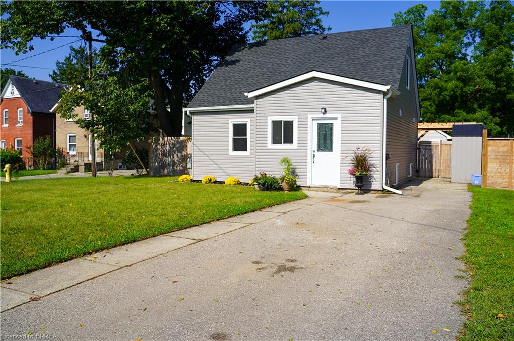 4 John Street Property Photo 2