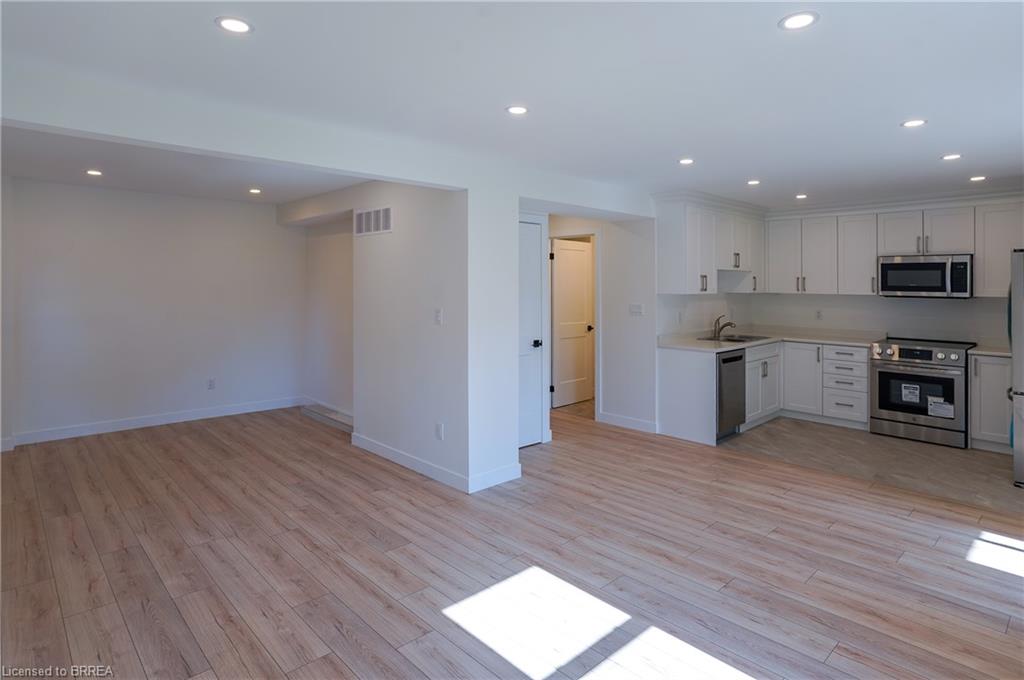 4 John Street Property Photo 12