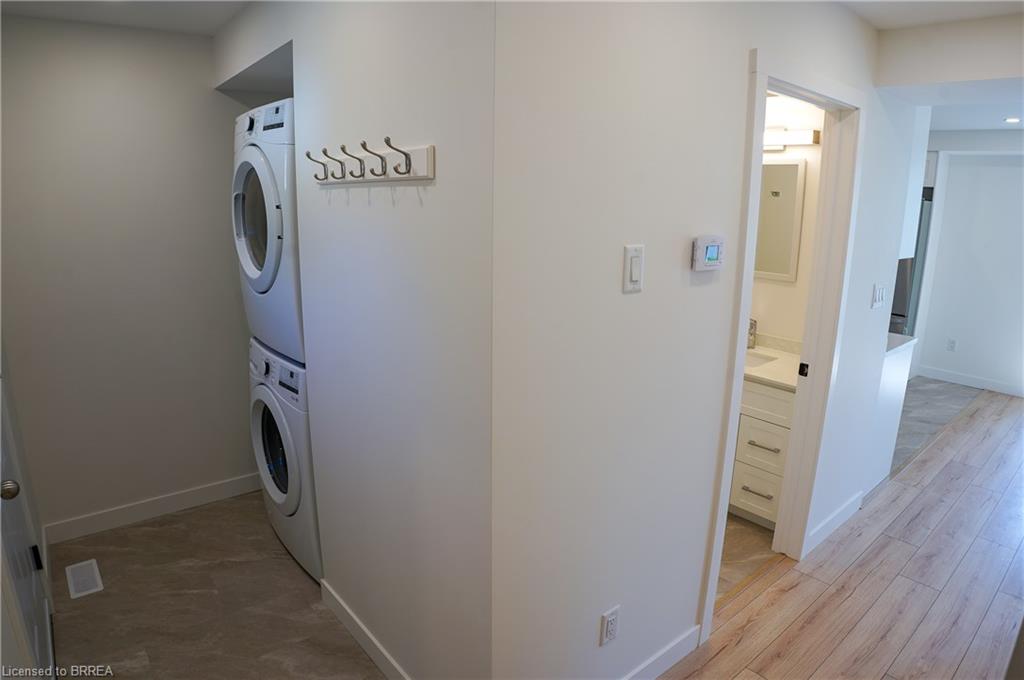 4 John Street Property Photo 22