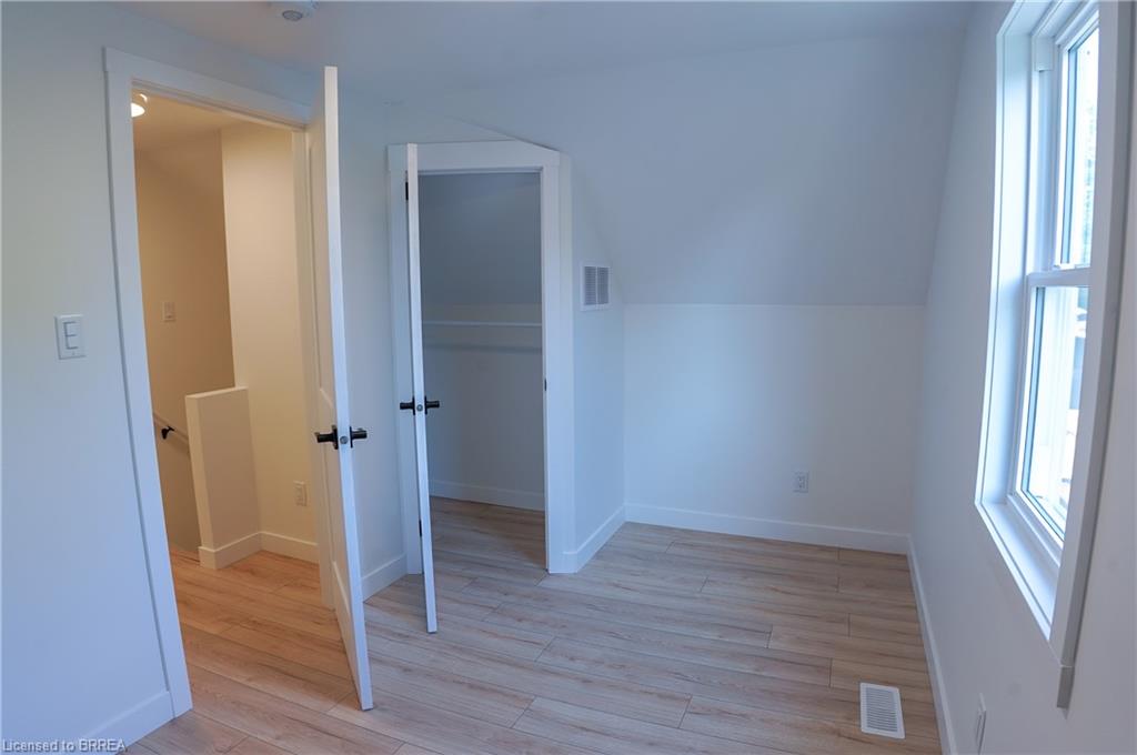 4 John Street Property Photo 30