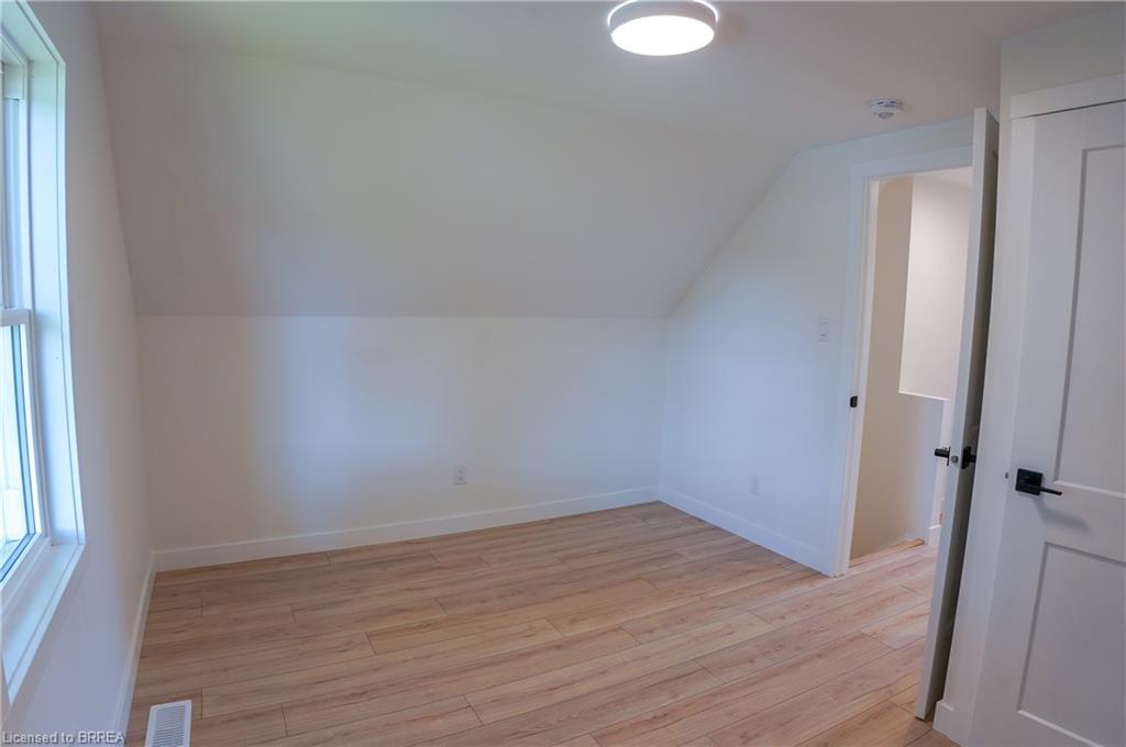 4 John Street Property Photo 33