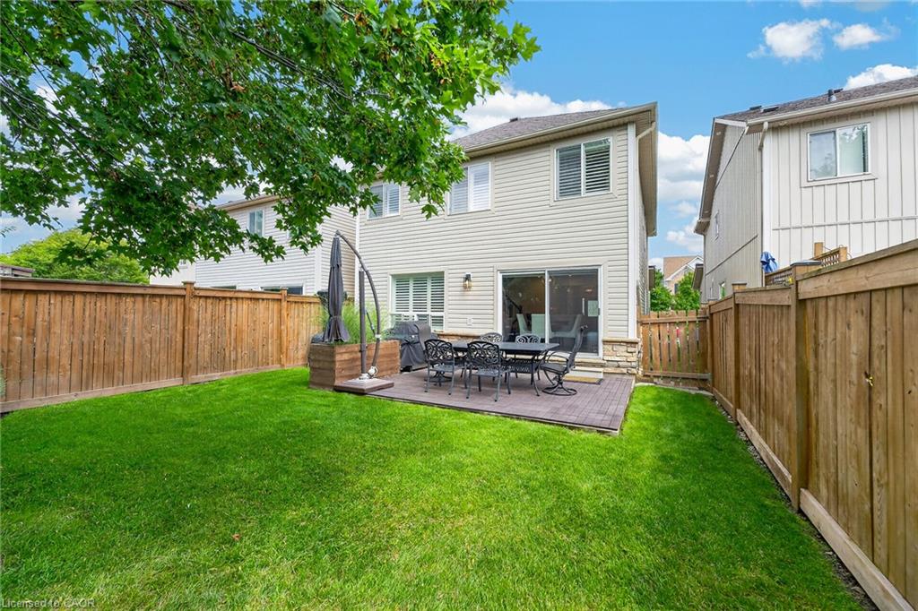 12 Fiddlehead Crescent Property Photo 44