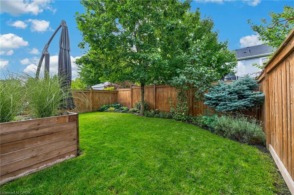 12 Fiddlehead Crescent Property Photo 46