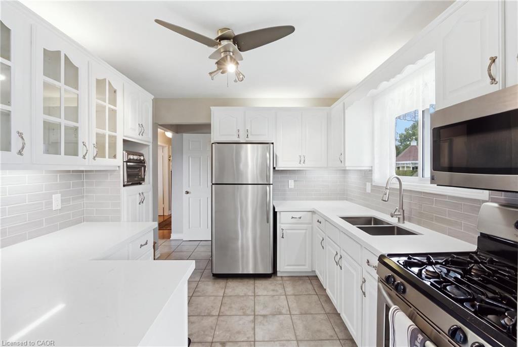 6453 Townline Road Property Photo 16