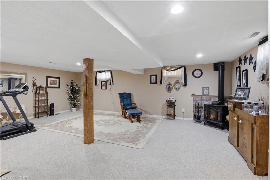 6453 Townline Road Property Photo 25